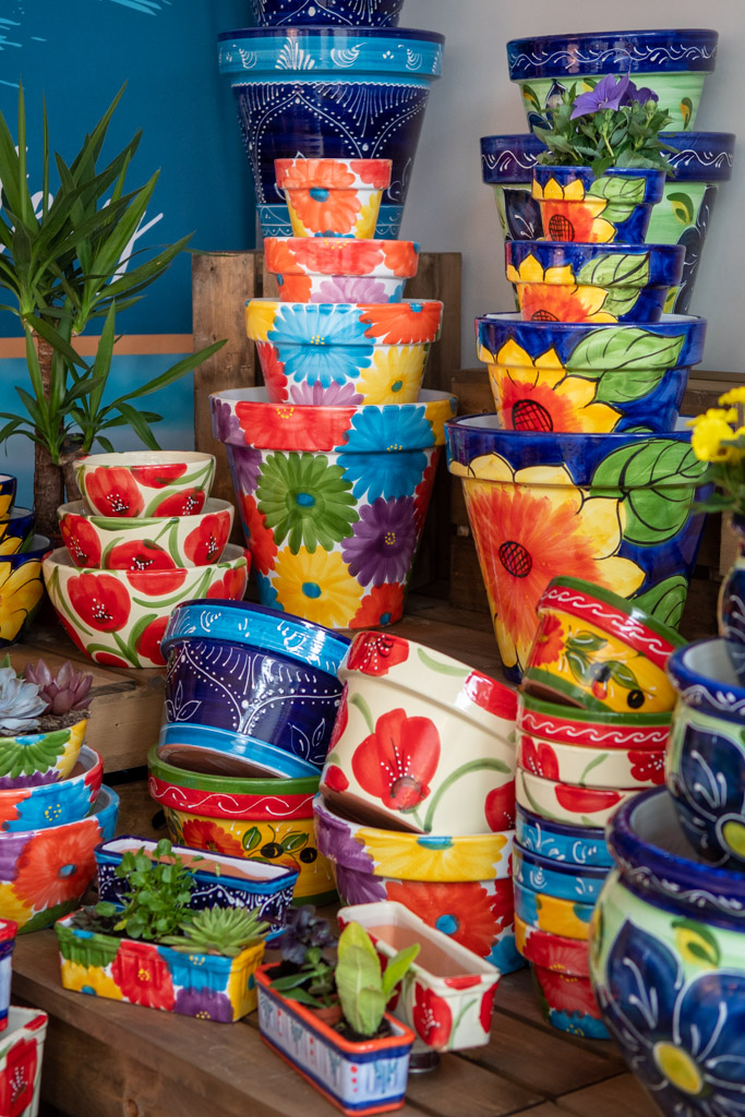 A cut away product image of Sunshine Ceramica's exhibition stand setup